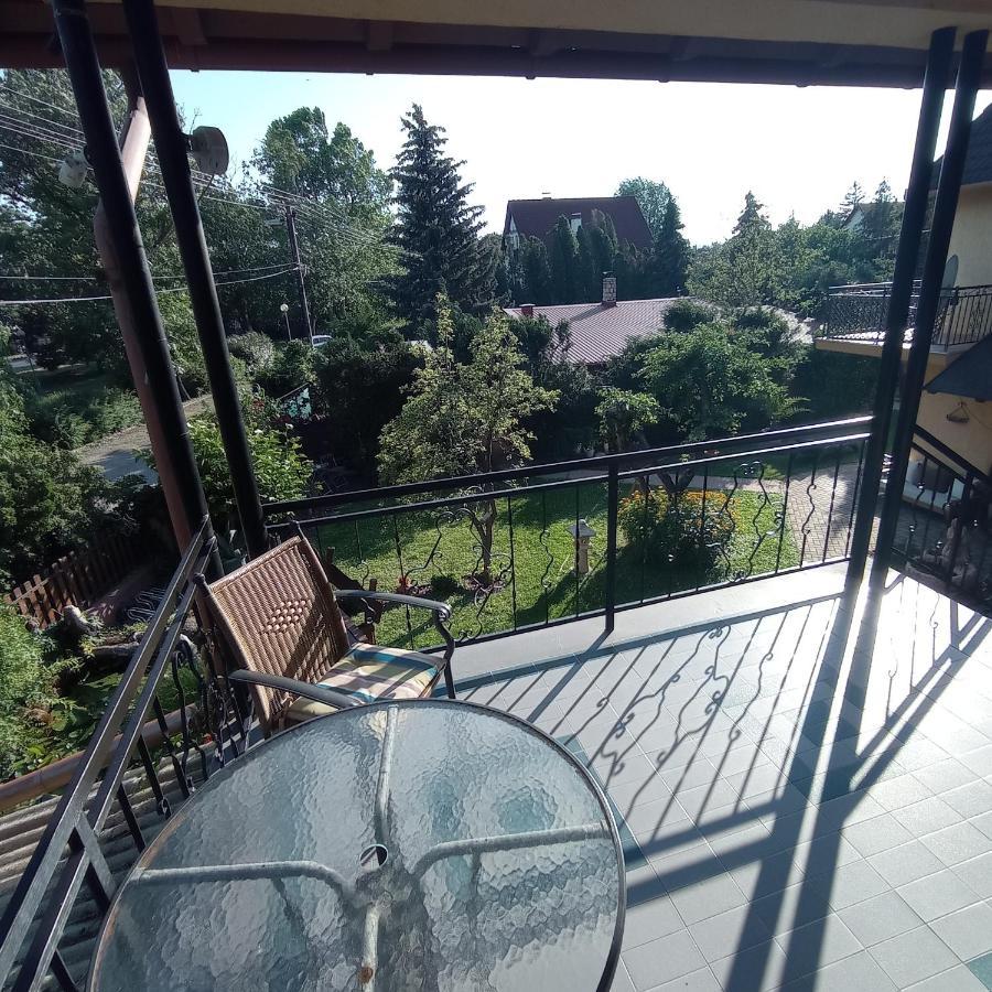 Rózsa Apartman Alsóörs Exterior foto