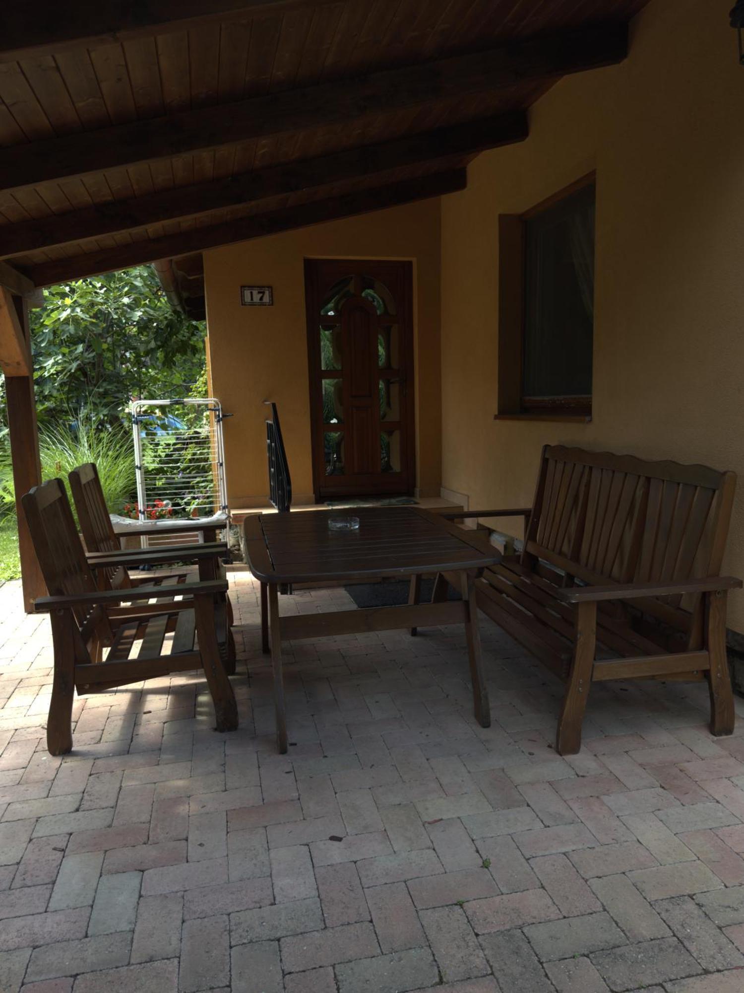 Rózsa Apartman Alsóörs Habitación foto
