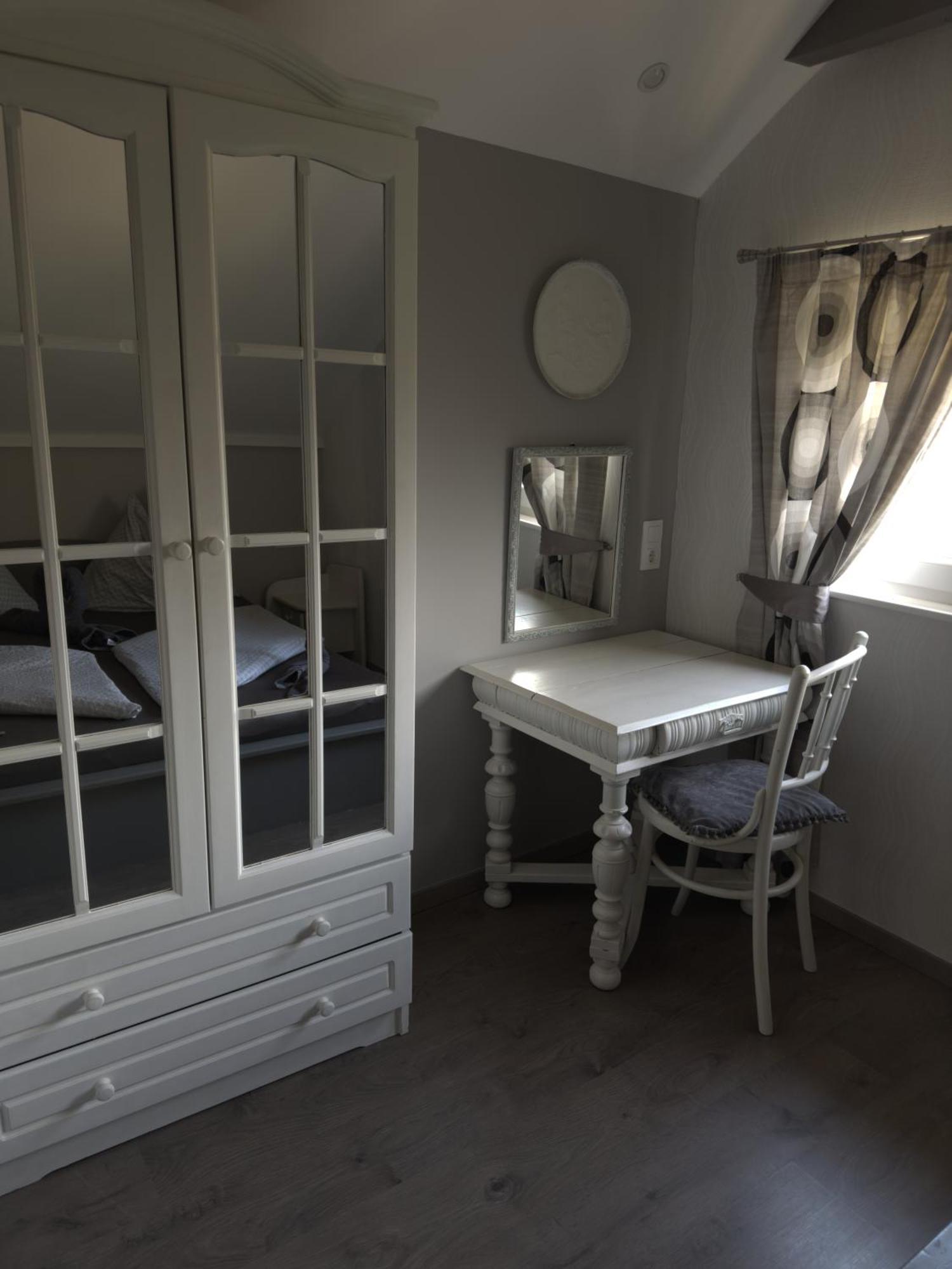 Rózsa Apartman Alsóörs Habitación foto